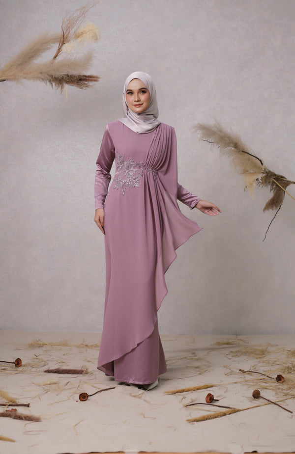 Yara Dress in Maple